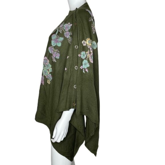 The Look by Randolph Duke Women's Button Top Floral Knit Poncho Sweater sz XS - Picture 2 of 4